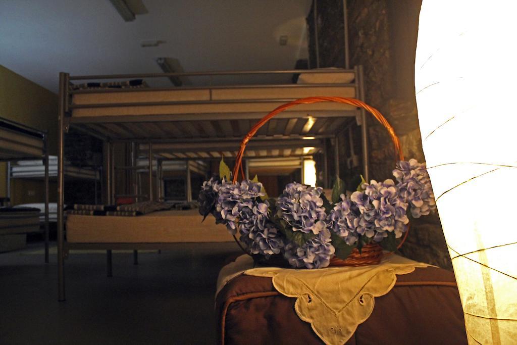 Albergue San Lazaro ساريا الغرفة الصورة