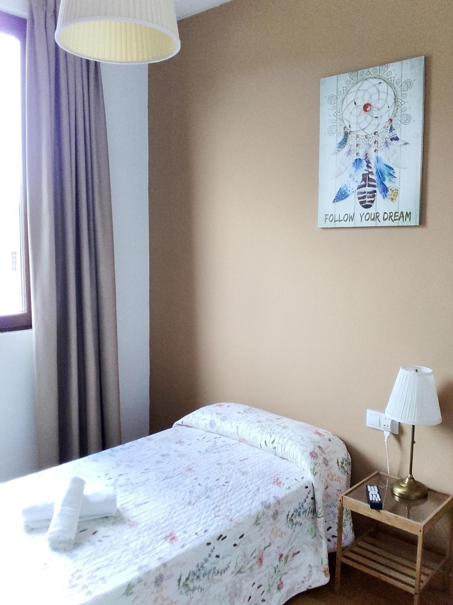 Albergue San Lazaro ساريا المظهر الخارجي الصورة