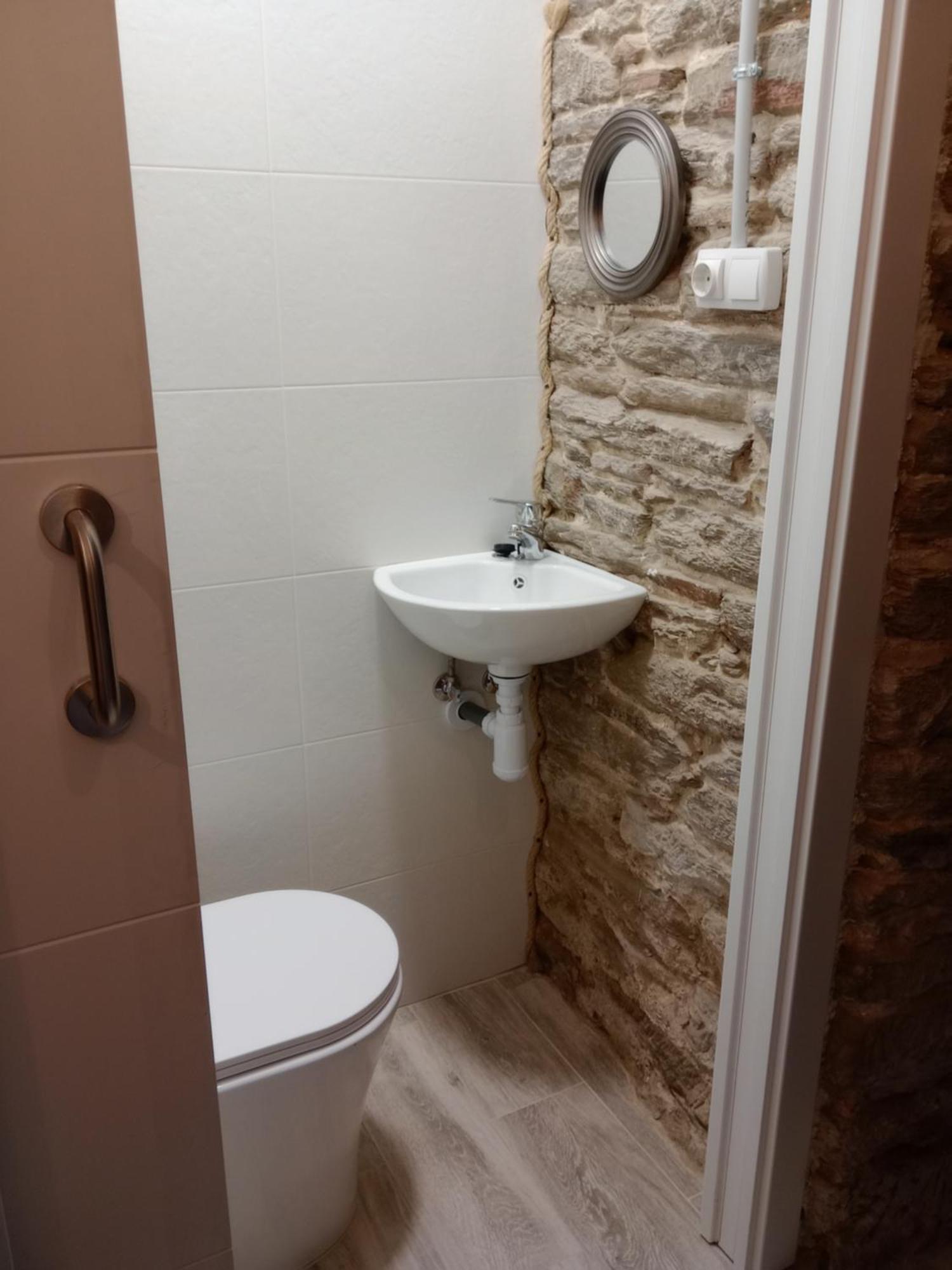 Albergue San Lazaro ساريا المظهر الخارجي الصورة