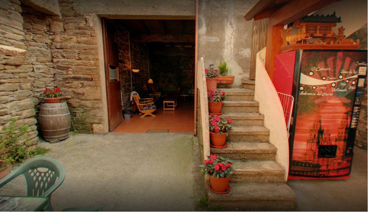 Albergue San Lazaro ساريا المظهر الخارجي الصورة
